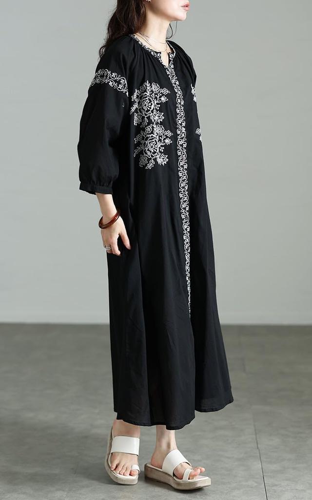 Plus Size Long Sleeved Embroidered Floral Keyhole Button Indian Black [Gold Japan] Women's Dress, Neck, Flared, Closure, Stretchable, Cotton, Summer,