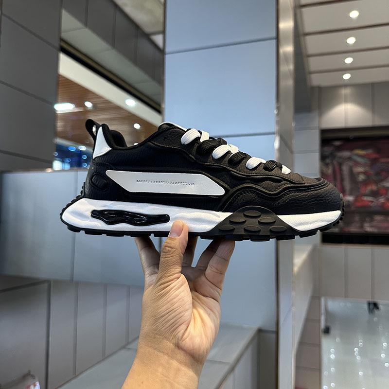

Platform white shoes autumn new breathable leather sneakers comfortable casual Forrest Gump shoes qs 38 чёрный