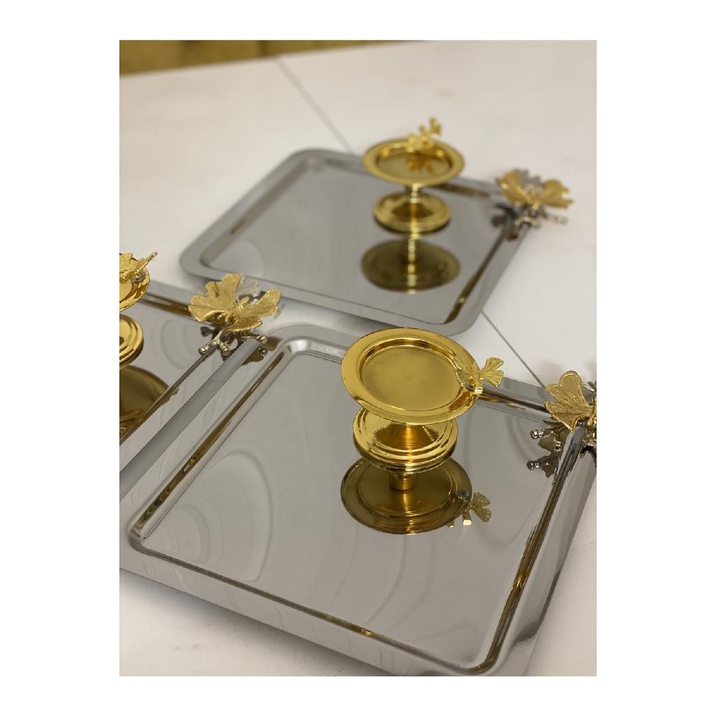 3-teiliges quadratisches Stahltablett mit Schmetterlingszubehör und 3-teiligem goldenen Macaron-Halter Butterfly Lux