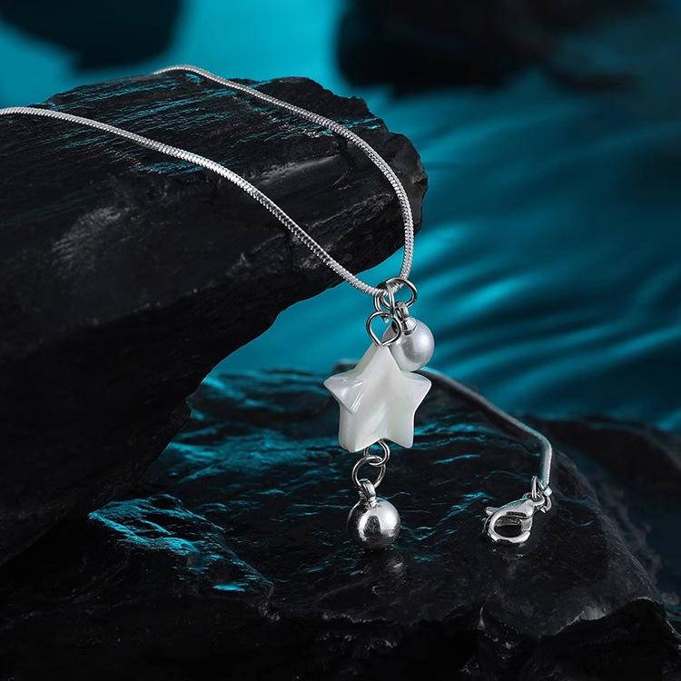 Five-Pointed Star Shell Pendant Necklace: Women's Unique Clavicle Chain Accessory