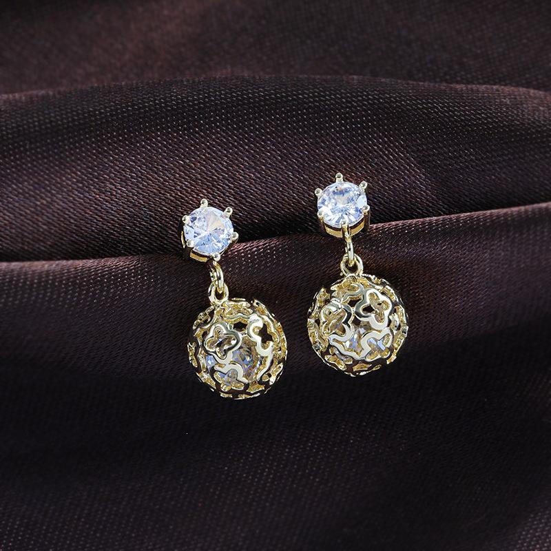 Korean Style Pearl & Silver Needle Round Ball Stud Earrings