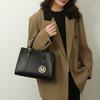 New Messenger Bag Women's Bag High-end Handbag Niche Bag Women's Simple Fashion Trend Messenger Bag