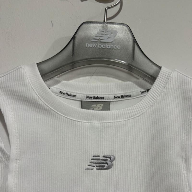 New Balance Tricou de vară cu mânecă scurtă decupat cu nervuri, Croială Slim Fit nbnef2W522 Alb