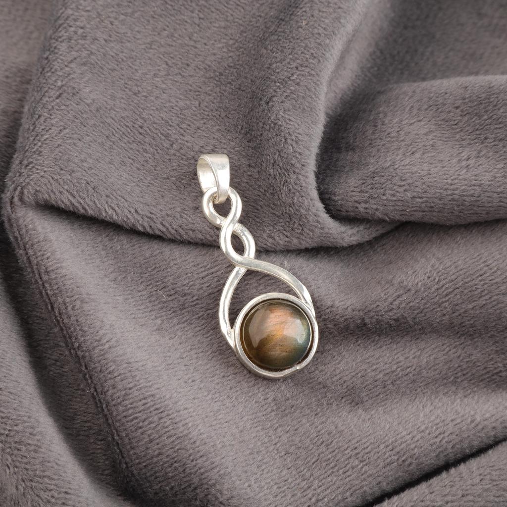 Wonderful Labradorite Gemstone Silver Pendant, Handmade Pendant, 925 Sterling Silver Jewelry Gift For Catholics