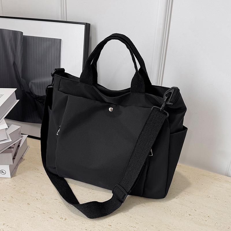 Large Capacity Messenger Bag Women's New Casual Handbag Commuter Tote Bag Simple Bucket Shoulder Bag