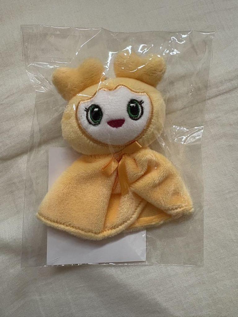 [USED] Twice Jihyo Blee Teru Teru Bag Charm