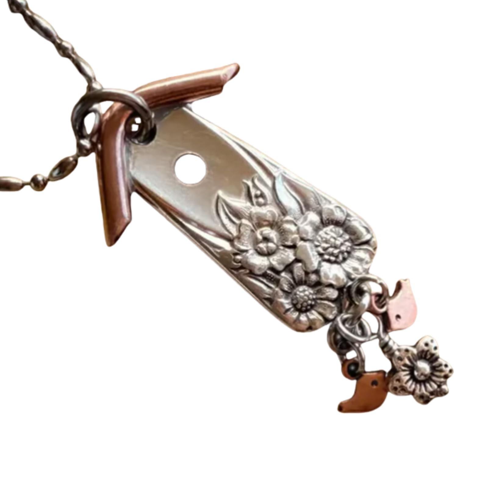 

Ожерелье «Скворечник», подвеска из столового серебра «Магнолия 1951», винтажное ожерелье из ложки ручной работы для любителей птиц и коллекционеров ювелирных изделий