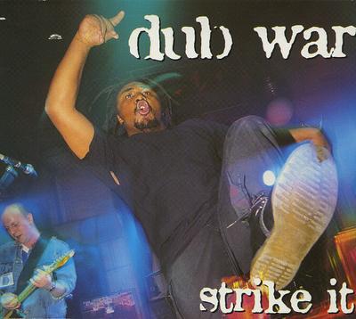 CD DUB WAR - Strike It MOSH138CDD Earache 1995 UK Dance & Electronica Used