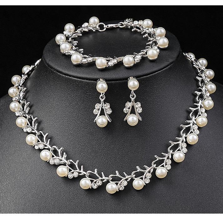 Korean Version of Pearl Necklace Earrings Set Bridal Dress Versatile Accessories Small Fresh Alloy Electroplating Three-piece Set