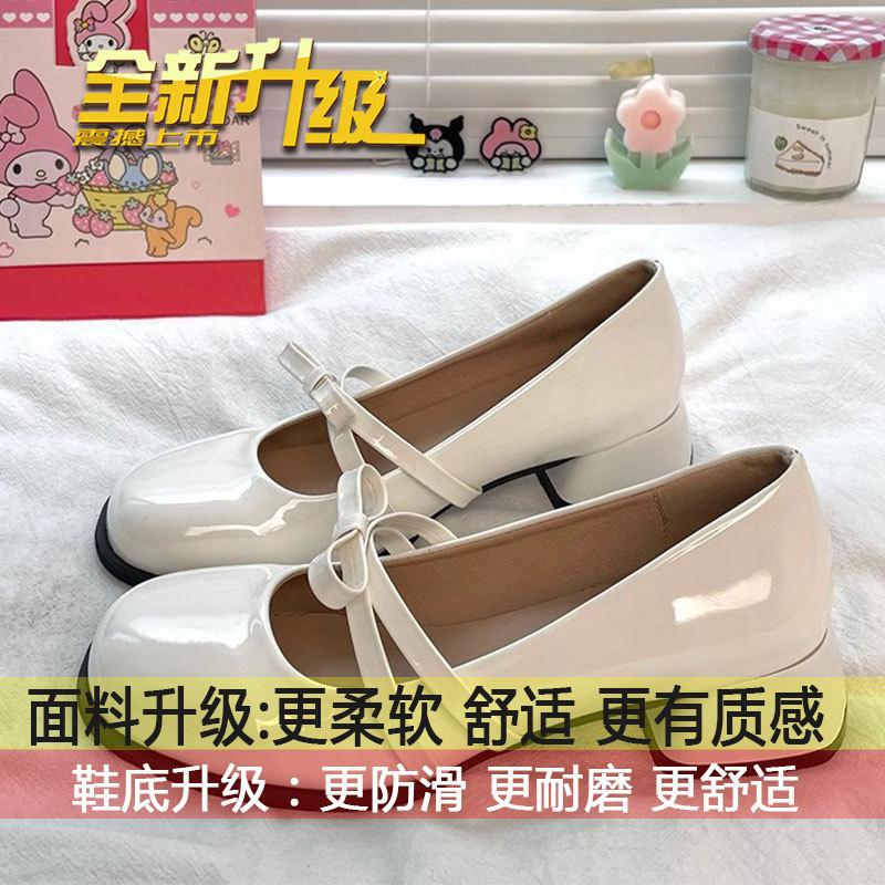 

French high-heeled Mary Jane shoes women s 2025 autumn new black patent leather round head small leather shoes light mouth thick heel single shoes 35