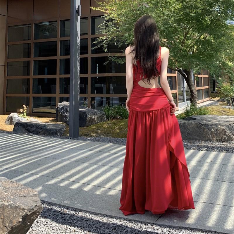 Real Shot French Niche Premium Cold Feeling Slanted Shoulder Waist Dress Women's Seaside Vacation Atmosphere Super Fairy Dress