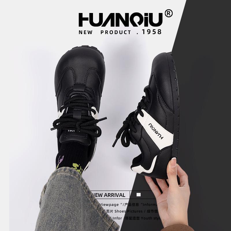 Global wear-resistant moral training shoes women's 2025 new summer models versatile flat-bottomed niche lightweight casual board shoes ZHQ9081