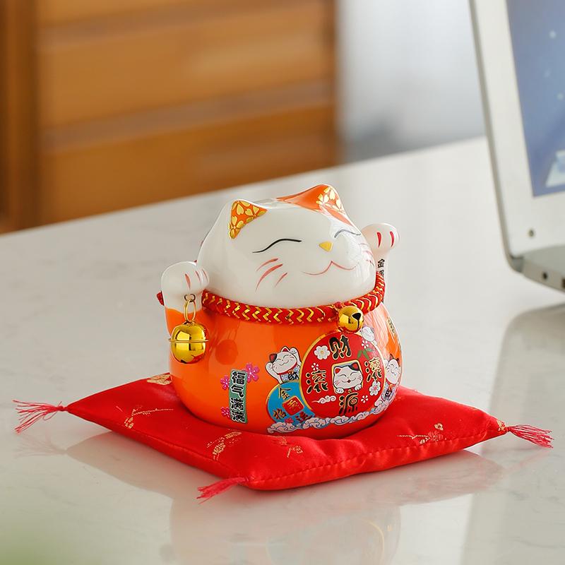 4.5 Inch Ceramic Beckoning Lucky Cat Battery Powered Fortune Cat Waving Arm Maneki Neko Gift Box Home Decoration Centerpiece