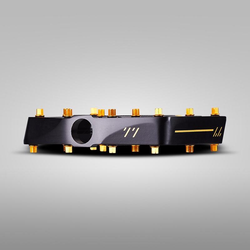 Bicycle Gold Pedals Aluminium Perrin Lightweight Wide Surface Non-slip Road Bike Racing Pedals Mountain Bike Pedals