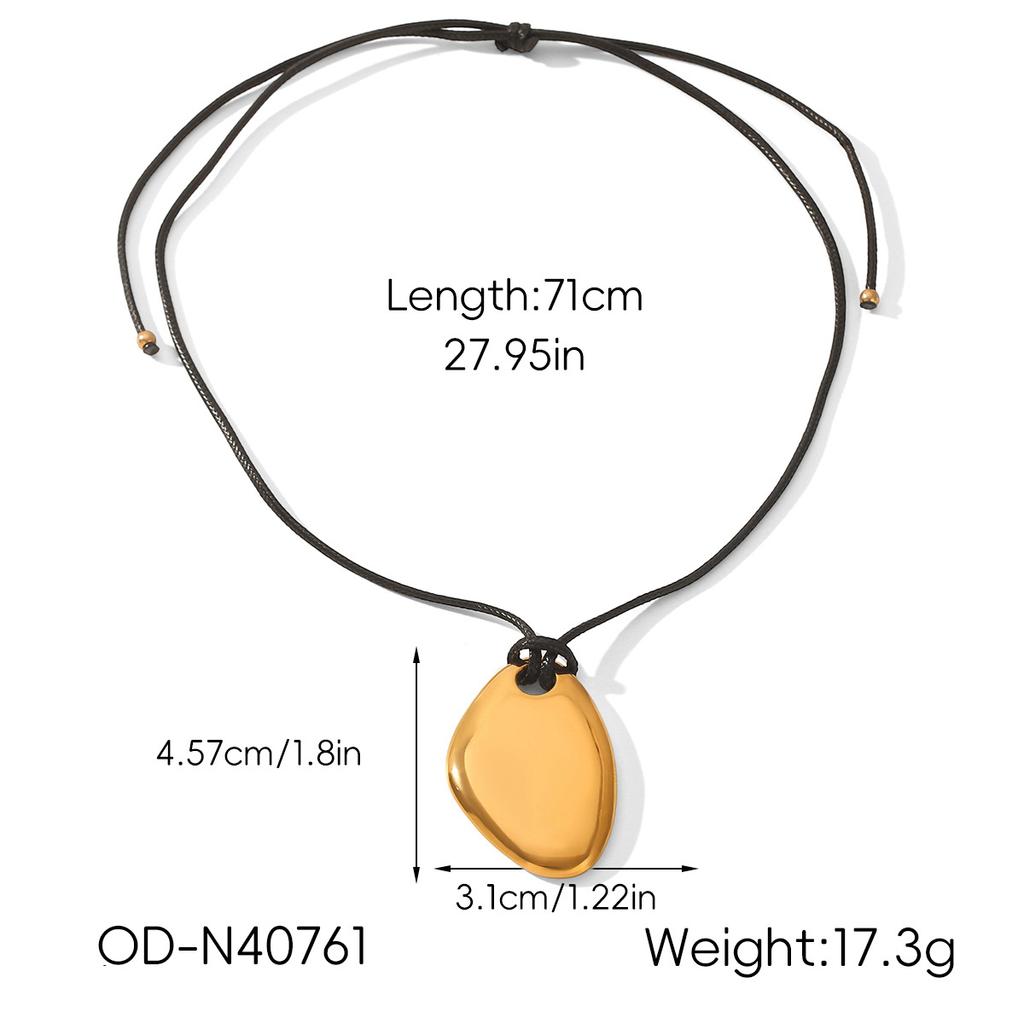 Geometric Irregular Pendant Necklace, Light Luxury High-end Style, Instagram Clavicle Chain, Titanium Steel Jewelry