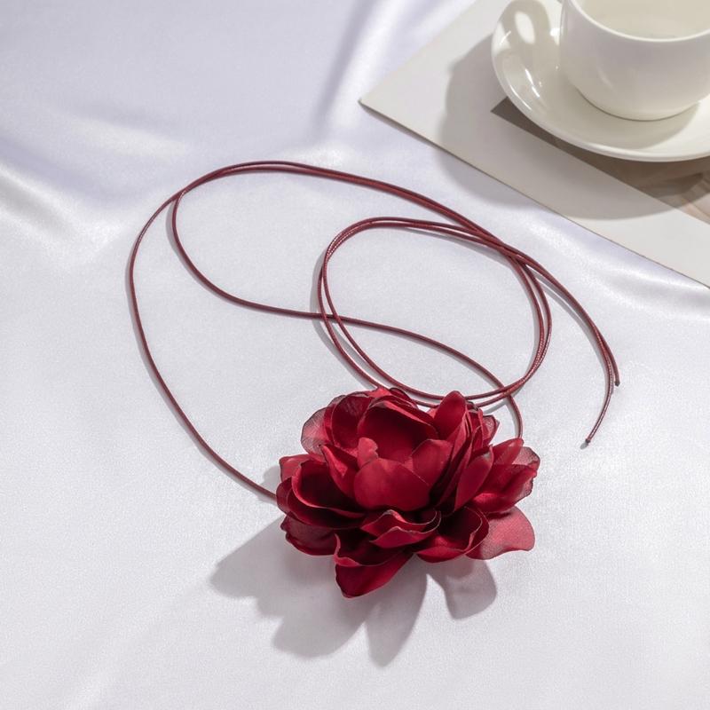 Elegant Rose Flower Clavicle Chain All-matched Necklace Women Bridal Adjustable Choker Mariage Jewelry Y2K Accessories