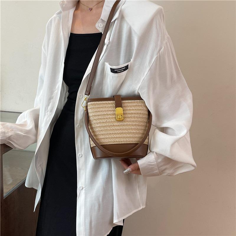 Good quality new splicing straw woven bag women's fashion shoulder crossbody woven bag