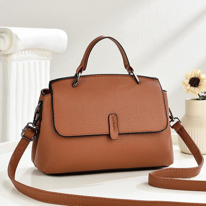 Senior sense of large capacity soft and durable fashion exquisite new light luxury commuting shoulder slanting cross handbag
