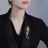 Broșă pentru Femei Strălucitoare cu Strassuri Incrustate Formă de Leopard Pin pentru Reverul Sacoului Gulerul Puloverelor Pălării Genți Paltoane Eșarfe Insignă Accesoriu Versatil