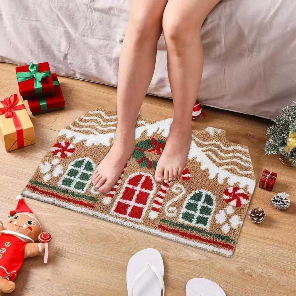 Creative Cartoon Christmas Carpet Non-Slip Palace Shaped Christmas Floor Mat Xmas Bedroom Welcome Doormat Christmas Decoration