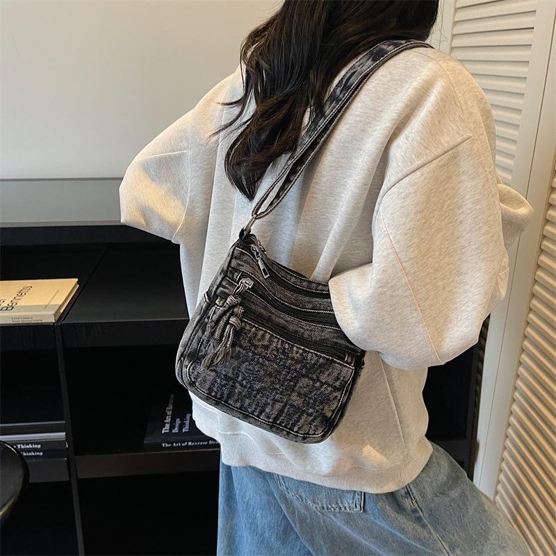 Denim Messenger Bag mit mehreren Reißverschlüssen Damen neue Retro literarische Pendlertasche lässige Mode Umhängetasche