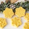 Christmas Snowflake Cookie Cutters Pressable Biscuits Mold Plastic Cookie Stamps DIY Cake Baking Tool Easy to Clean