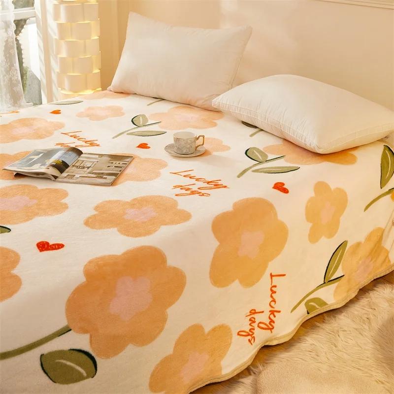 Reinforced Thickness Flannel Two-sided Multifunction Warm Lid Blanket Reinforced Thickness Flannel Two-sided Multifunction Warm