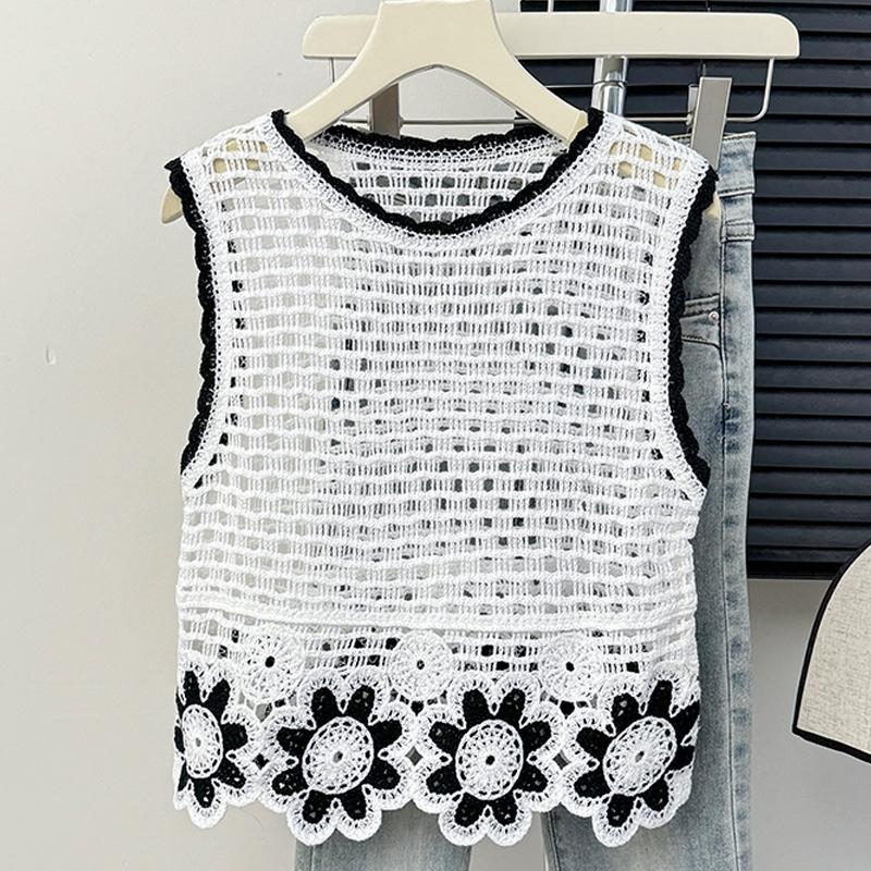 Summer Retro Flower Hollow Embroidered Round Neck Sleeveless Loose Knitted Vest For Women one size