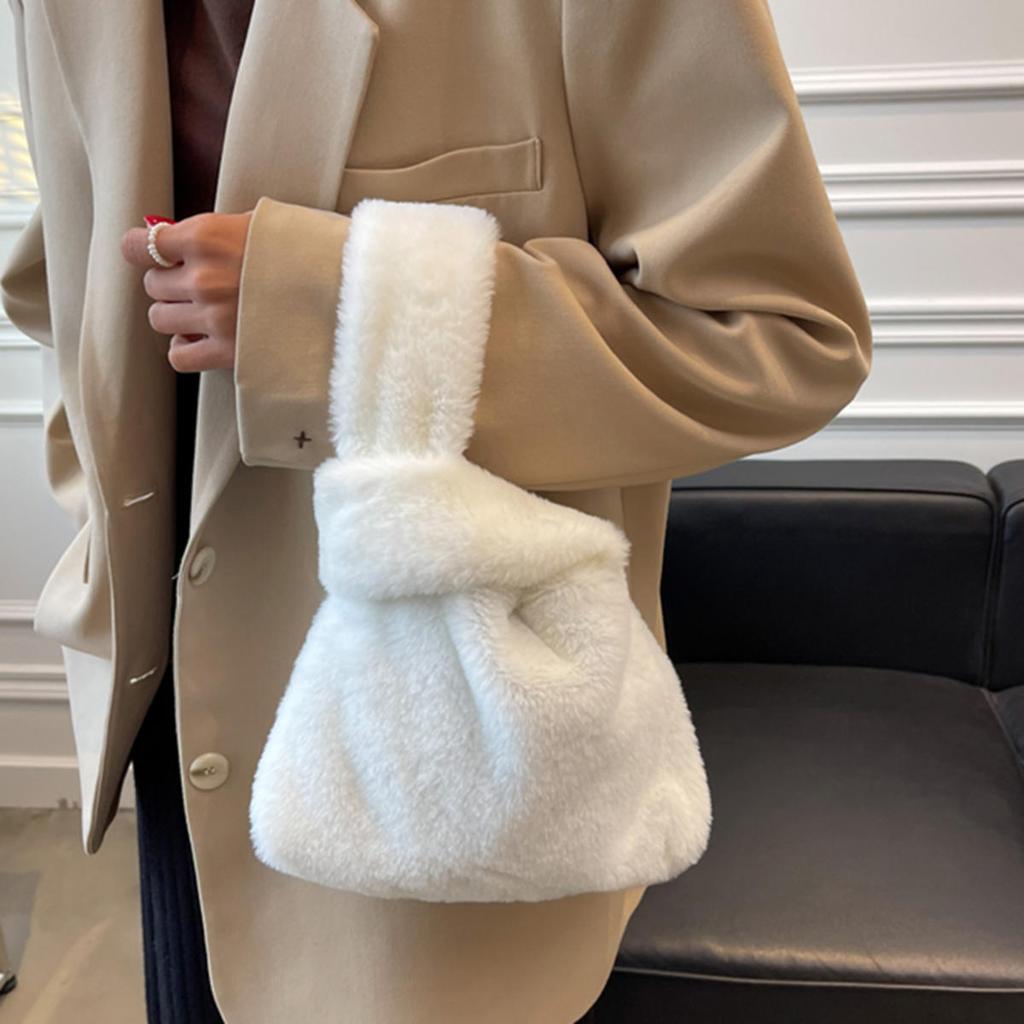 Fluffy Handbag for Women Small Plush Tote Bag Winter Fluffy Women Handbag Soft Solid Color Lipstick Key Small Storage Bag Versatile Commuter