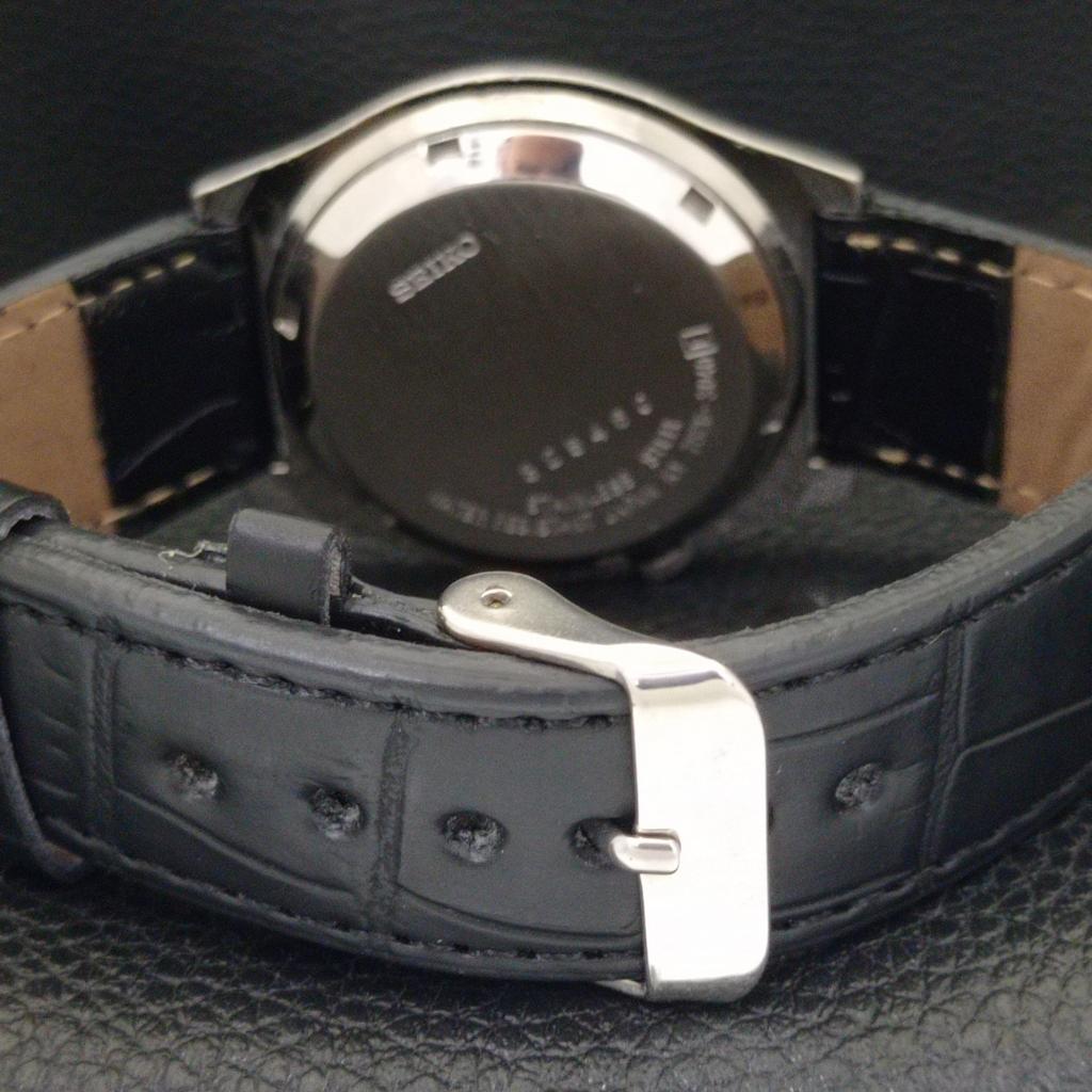 Seiko AUTOMATIC 7009A VINTAGE JAPAN MENS GREEN COLOR DIAL WATCH A701409-5 R206b-a701409