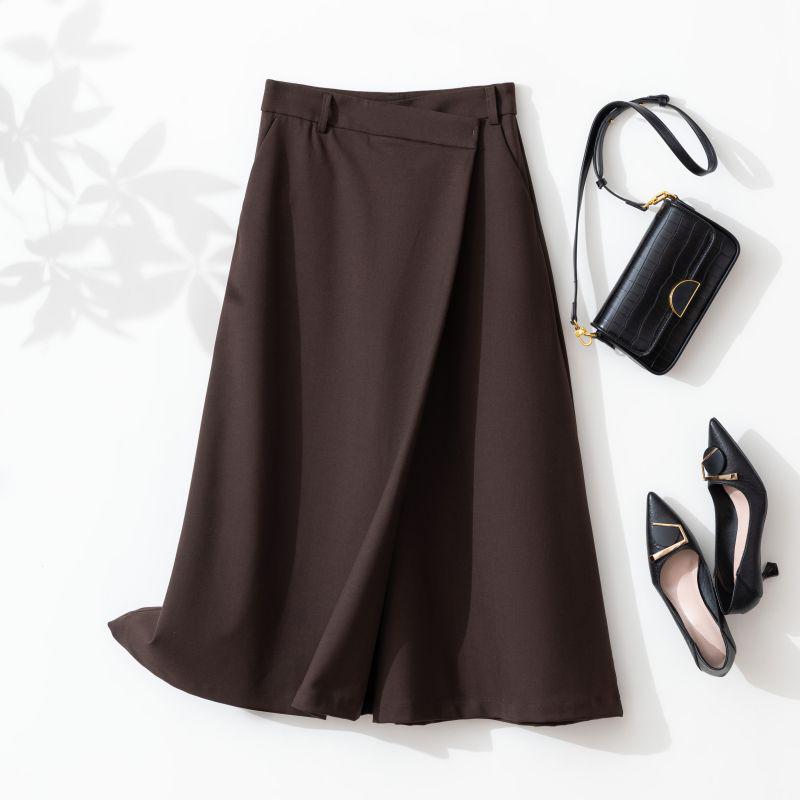 

2025 Spring Asymmetrical Light Luxury Women s Skirt Pants S