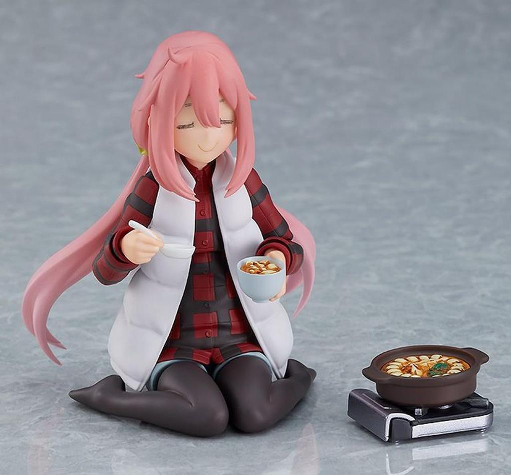 Figma Nadeshiko Kakamigahara DX Edition Painted Movable Figure Yurucamp Non-scale ABS&PVC