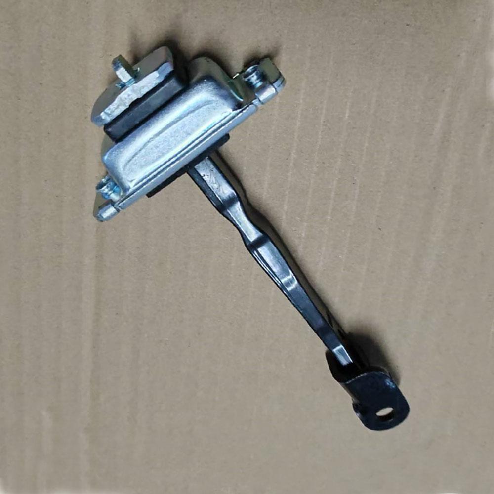 Front Door Hinge - For Hyundai - Right Side PN: 793902D000