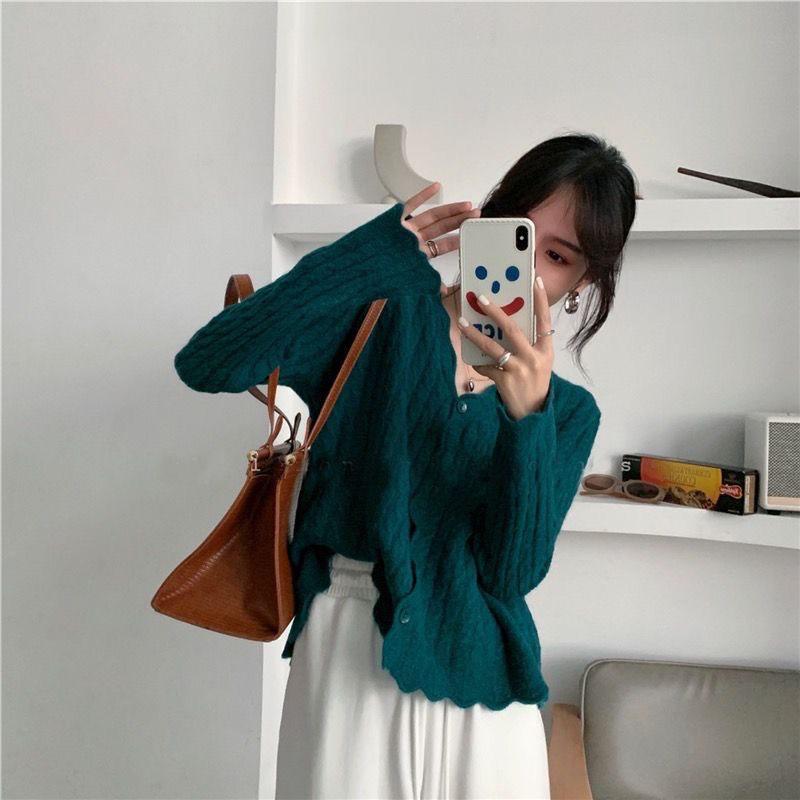 Korean version new long sleeved spring and autumn thin cardigan knitted top loose short sweater slimming jacket