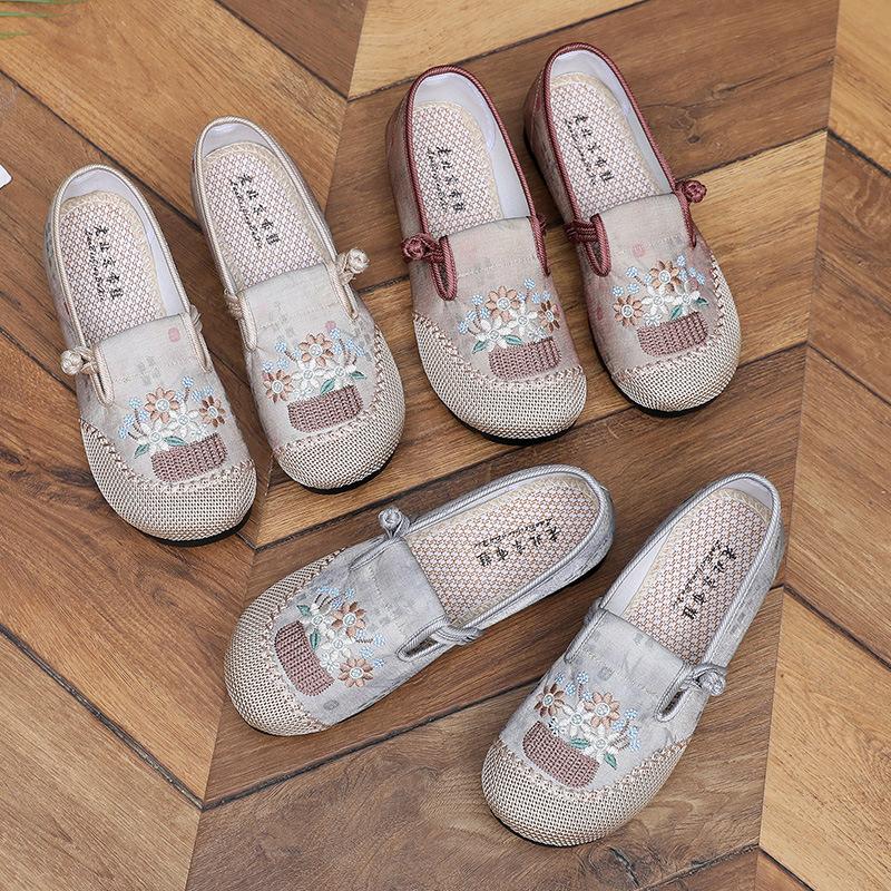 New Style of Cloth Shoes, Embroidered Shoes, Single Shoes, Soft-soled, Anti-slip and Comfortable Shoes