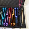 Buntes Stimmgabel-Set aus Aluminiumlegierung Resonanz-Stimmgabeln für heilende Musikinstrumente Percussion-Stimmgabeln Heilung Medizin
