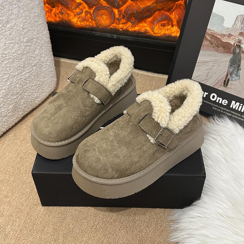 En fot tjock-sulade snökängor för dam 2025 vinter nya påhögade och förtjockade pälsintegrerade höjande nordöstra bomullsskor