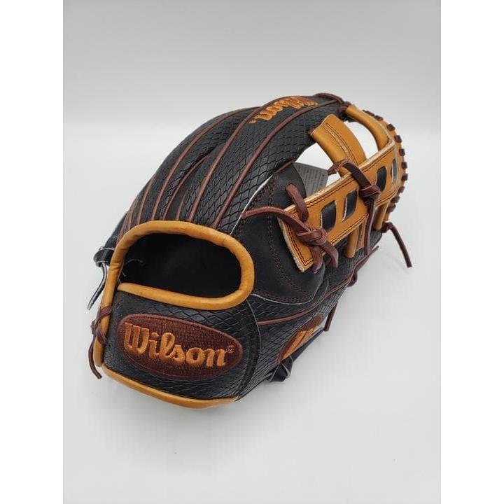 Used Unused item Wilson Wannabe Hero Dual Softball Infielder Glove Type 27