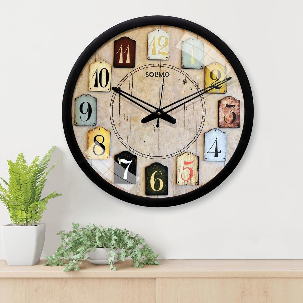 12-Zoll Moderne Wanduhr aus Kunststoff und Glas - Designer (Lautlose Bewegung, schwarzer Rahmen)