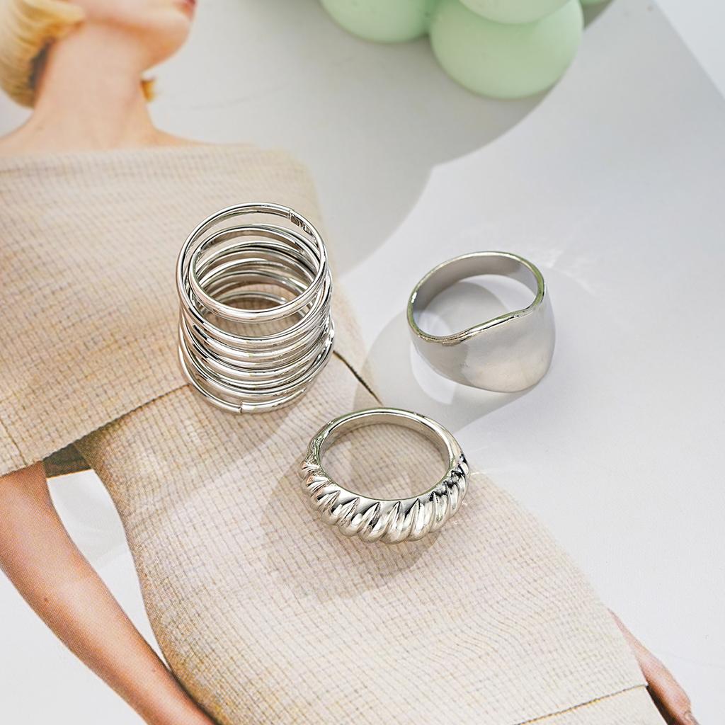 3Pcs/Set Irregular Geometric Chunky Twisted Rings for Women Fashion Smooth Silver Color Hollow Out Rings Set Party Jewelry Gifts