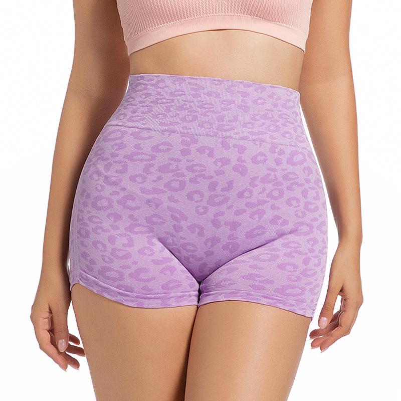 

Leopard Print High-Waisted Tummy Control Sports Shorts for Summer Fitness and Yoga Medium