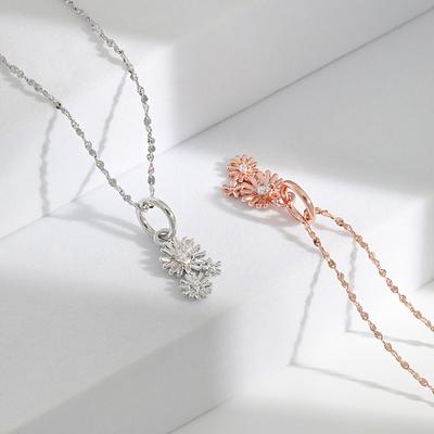Pırlanta Kakmalı Anneler Karanfili Kolye için Orijinal Tasarım, Minimalist Rose Altın, Japon ve Kore Papatya Kolye