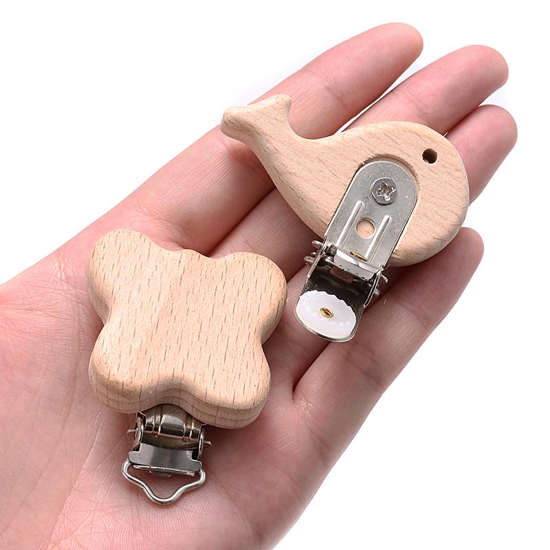 5Pcs/Lot 9 Style Fish Rabbit Butterfly Shape Beech Wooden Clips Metal Bracket for Baby Pacifier Clips Chain Holder Accessories