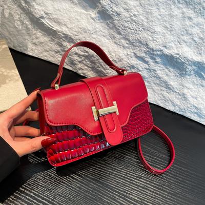 Niche Design High Value Sense Chinese Shoulder Messenger Bag 2025 Autumn New Versatile Portable Small Square Bag