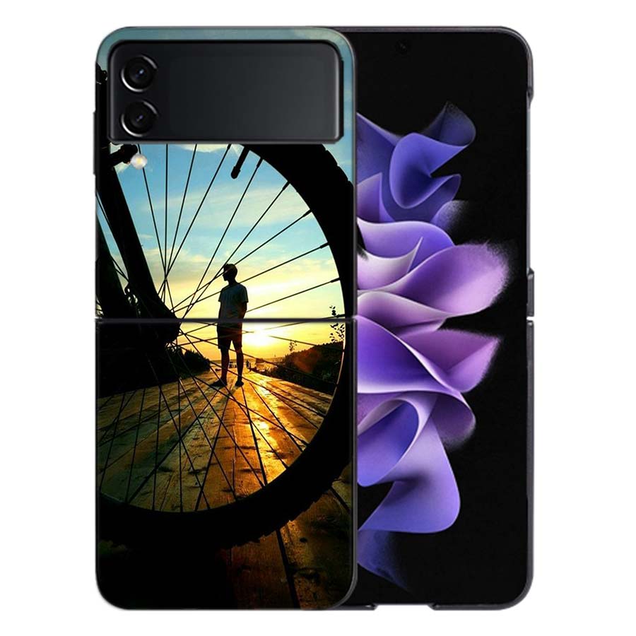 Beautiful Sunset and My Bicycle Phone Case For Samsung Z Flip 6 7 5G Galaxy Z Flip 5 4 3 5G Cases Shockproof Hard Cover TPU