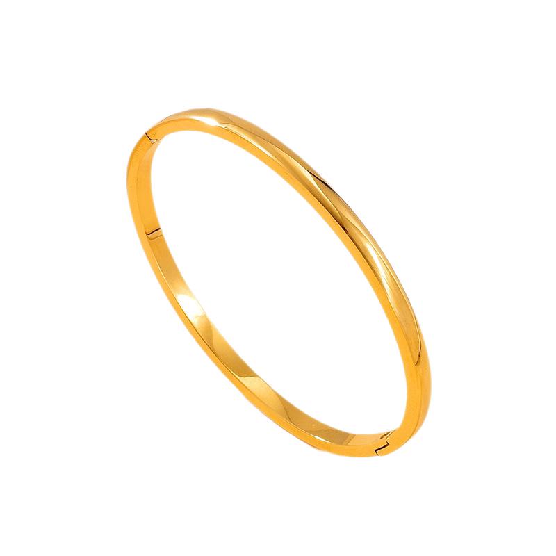 Stainless Steel Colorfast Luxury Bracelet with Unique Design