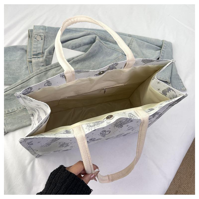 Summer New Literary and Artistic Style Texture Small Fresh Butterfly Printing Large Capacity Casual Shoulder Armpit Tote Bag