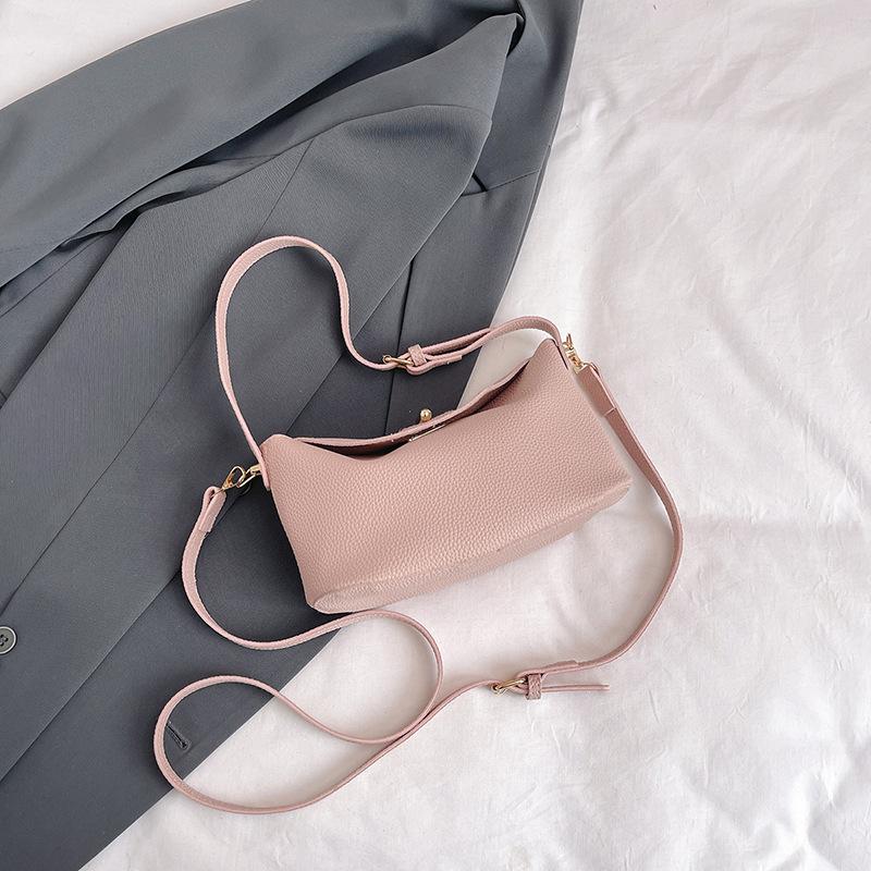 2025 Spring New Korean Small Fresh Simple Foreign Style Solid Color Handbag Bag Temperament Casual Messenger Women's Bag