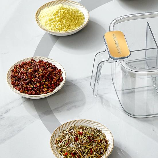 4-Fächer-Gewürzbox mit Schnappdeckel Löffel Transparenter Gewürzbehälter Stapelbarer Kunststoff Küchenorganizer für Salz Zucker Gewürze