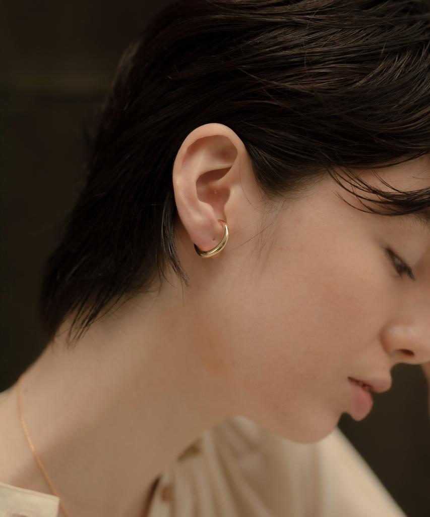 Novice Tokyo Drop Hang Ear Cuff / Gold